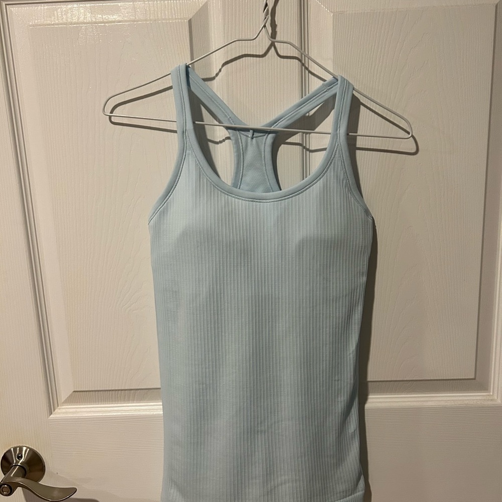 lululemon Ebb to Street Tank Top-Size 6 (Icing Blue)